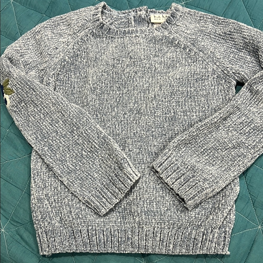 Nicole Miller Girl’s Blue/Gray Textured Sweater Size 6 with floral embroidery